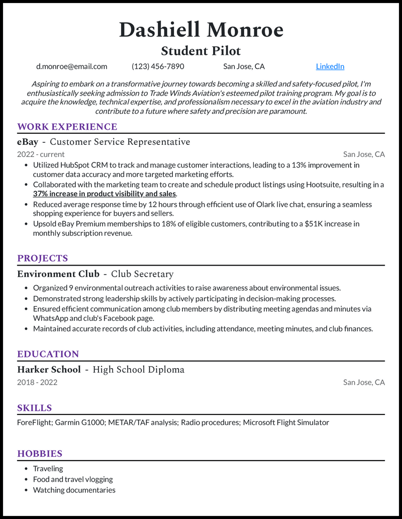 Student pilot resume example with retail customer service experience